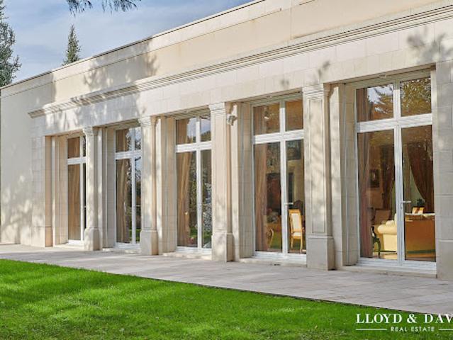 Vente Villa 10 pièces 581 m2 Tours