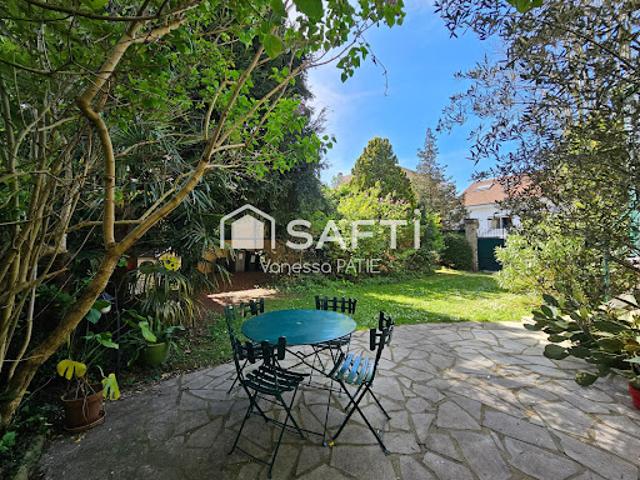Vente Villa 11 pièces 212 m2 Bourg la Reine