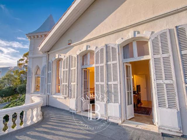 Vente Villa 11 pièces 340 m2 Marseille 7ème