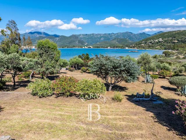 Vente Villa 17 pièces 600 m2 Saint Florent