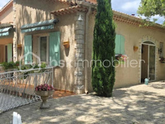 Vente Villa 15 pièces 163 m2 Donzère