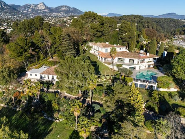 Vente Villa 15 pièces 830 m2 Vence
