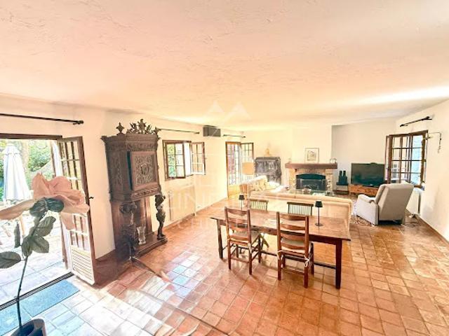 Vente Villa 191.92 m2 Antibes