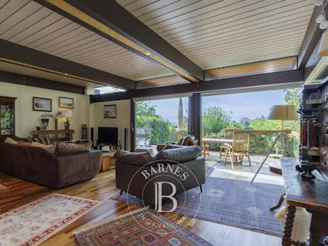 Vente Villa 316.13 m2 Divonne les Bains
