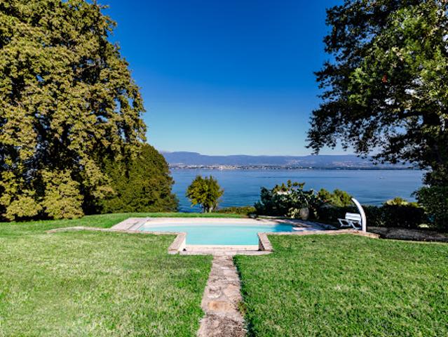Vente Villa 360 m2 Messery