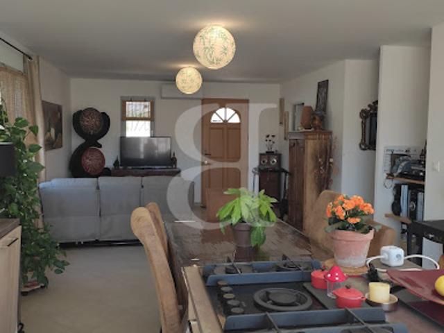 Vente Villa 3 pièces 81 m2 Visan