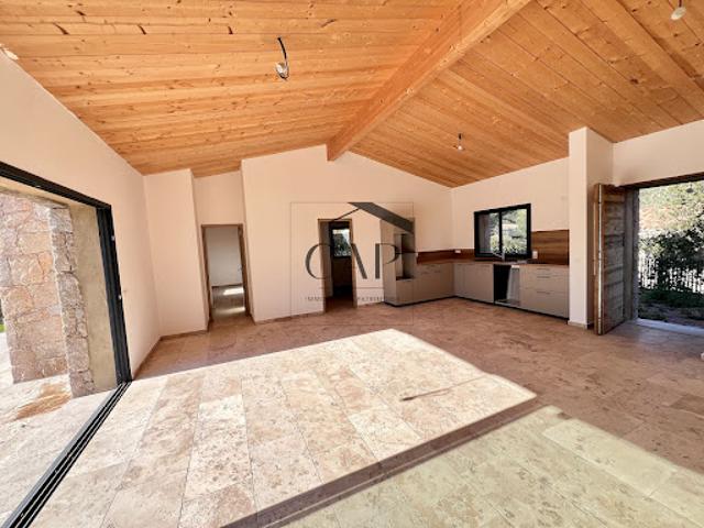 Vente Villa 3 pièces 84 m2 Sainte lucie de porto vecchio
