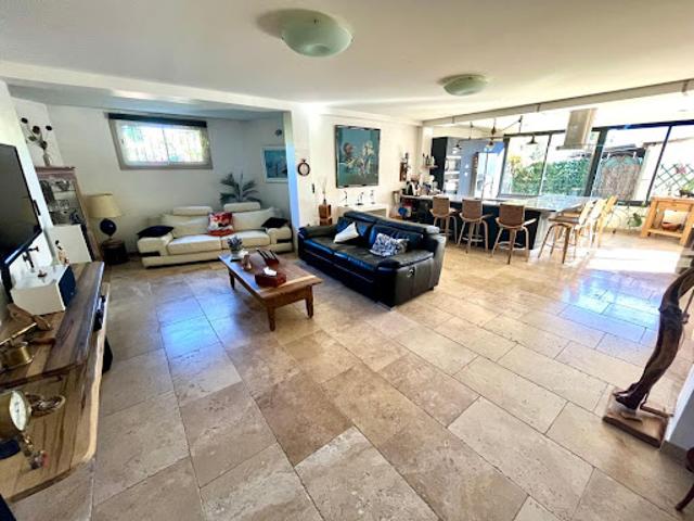 Vente Villa 3 pièces 100 m2 Cannes la bocca