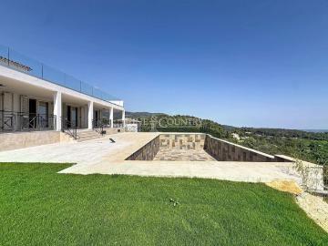 Maison à vendre à Alpes - Terrasse, Piscine