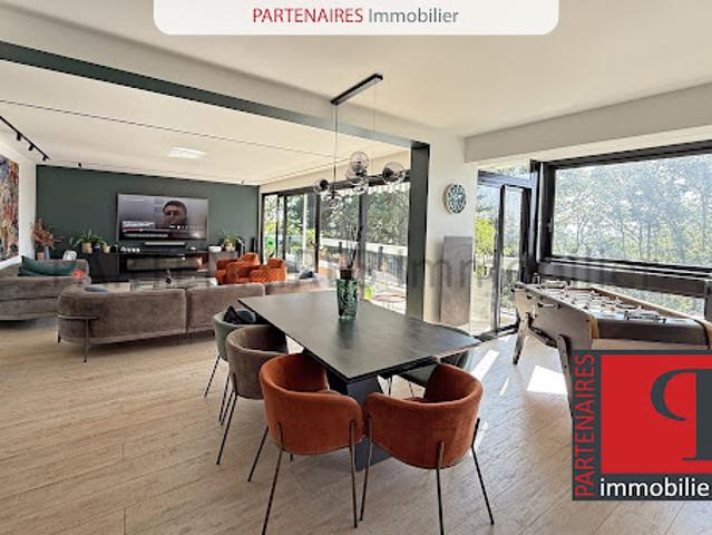 Vente Appartement 49 pièces 148 m2 Le Chesnay Rocquencourt