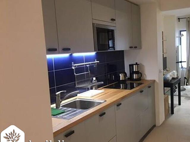 Vente Appartement 4 pièces 57.2 m2 Paris 17ème