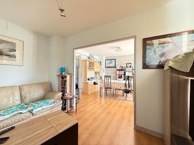 Vente Appartement 4 pièces 63.69 m2 Lons le Saunier