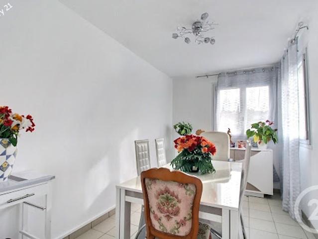 Vente Appartement 4 pièces 63.05 m2 Chateau thierry