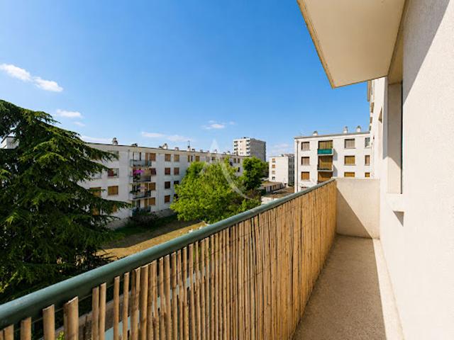 Vente Appartement 4 pièces 61.03 m2 Champigny sur Marne
