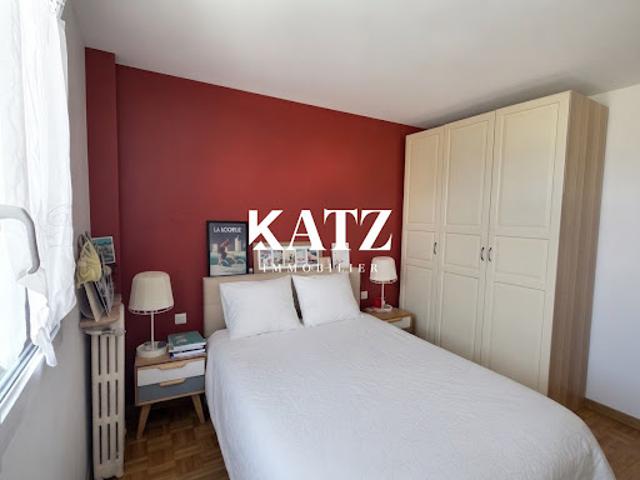 Vente Appartement 4 pièces 61.36 m2 Garches