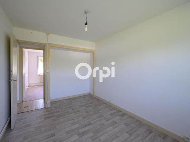 Vente Appartement 4 pièces 61 m2 Ferrière la Grande