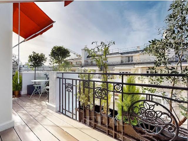 Vente Appartement 4 pièces 67.6 m2 Paris 16ème