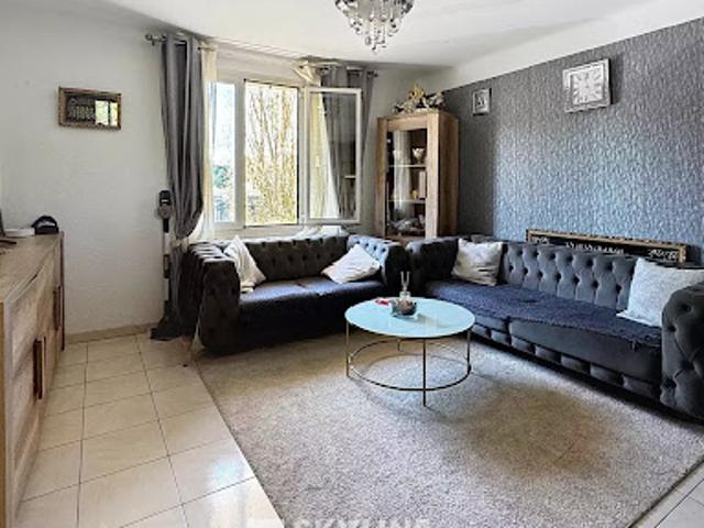 Vente Appartement 4 pièces 67.23 m2 Marseille 9ème