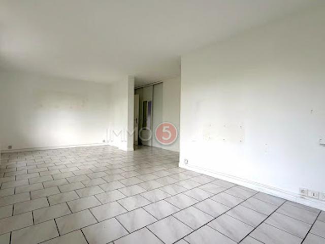 Vente Appartement 4 pièces 67.34 m2 Le Raincy