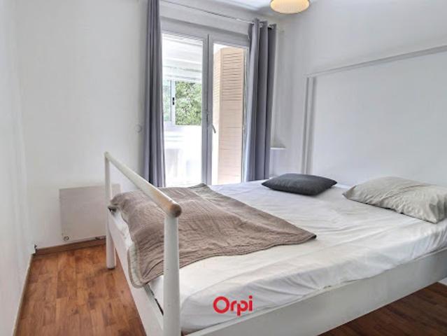 Vente Appartement 4 pièces 64.6 m2 Marseille 9ème