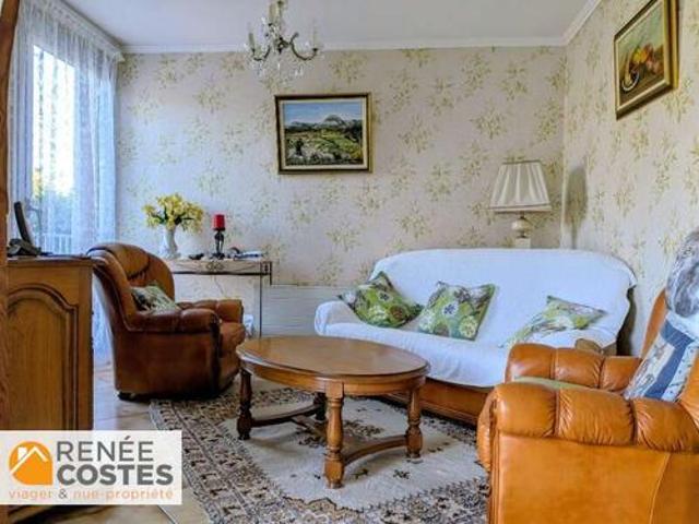 Vente Appartement 4 pièces 64 m2 Aubagne
