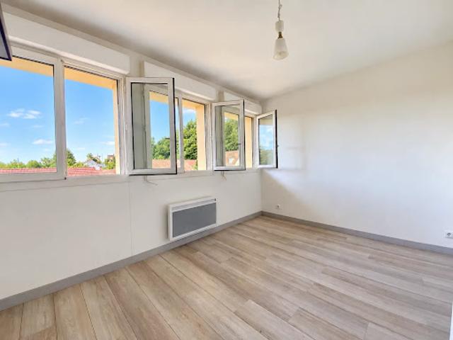 Vente Appartement 4 pièces 65.83 m2 Pontoise