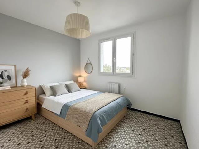 Vente Appartement 4 pièces 65 m2 Nimes