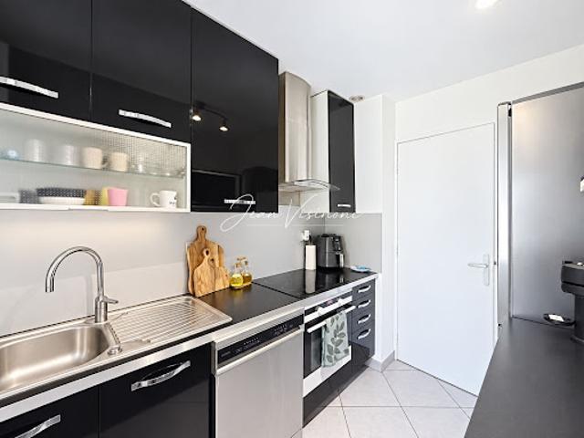 Vente Appartement 4 pièces 66.62 m2 Vitrolles