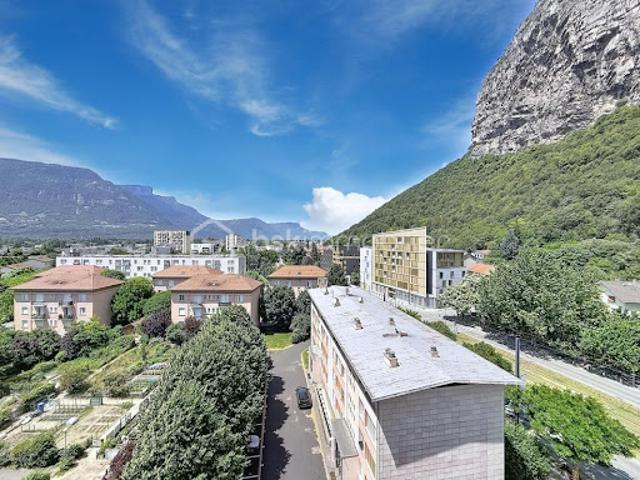 Vente Appartement 4 pièces 66.8 m2 Saint Martin le Vinoux