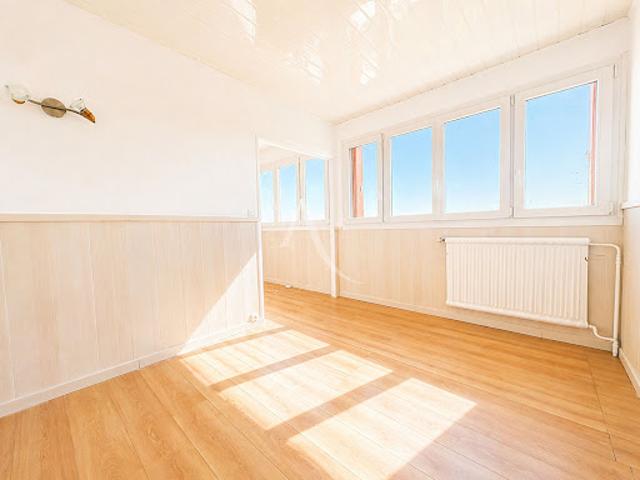 Vente Appartement 4 pièces 66.05 m2 Neuilly sur Marne