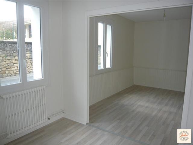 Vente Appartement 4 pièces 66.2 m2 Sarlat la caneda