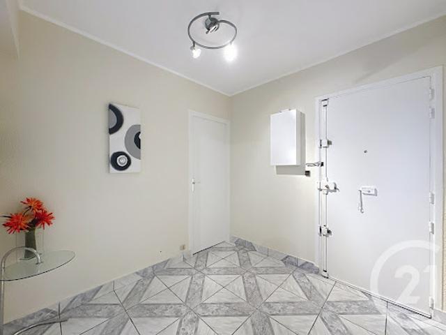 Vente Appartement 4 pièces 66 m2 Thiais