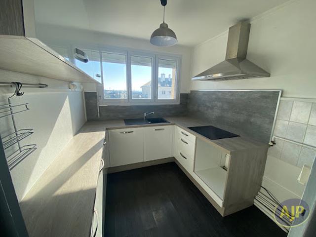 Vente Appartement 4 pièces 68.51 m2 Angers