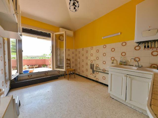 Vente Appartement 4 pièces 68.9 m2 Uzès