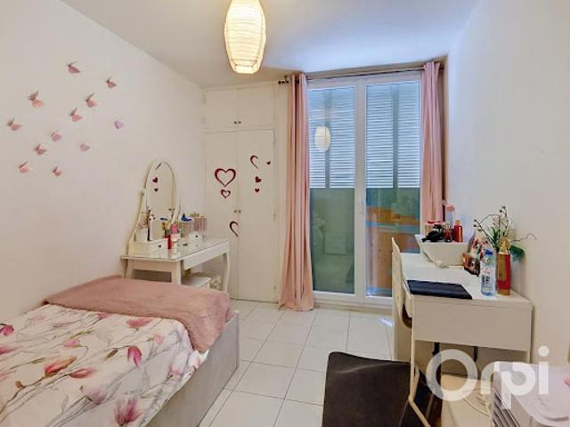 Vente Appartement 4 pièces 68 m2 Toulon