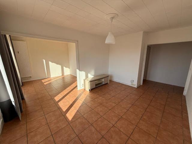 Vente Appartement 4 pièces 68 m2 Vienne