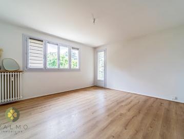 Vente Appartement 4 pièces 68 m2 Montfort l'Amaury