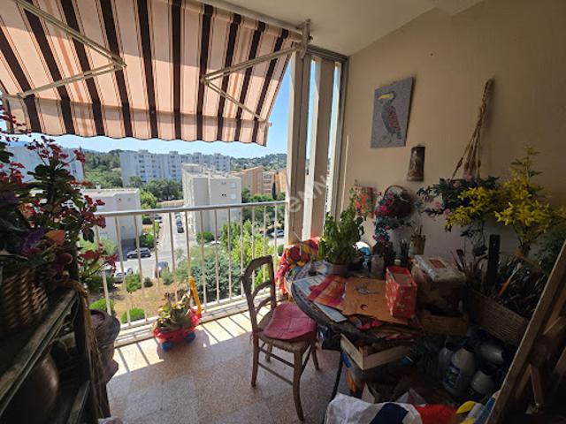 Vente Appartement 4 pièces 69.8 m2 Toulon