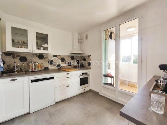 Vente Appartement 4 pièces 69.2 m2 Manosque
