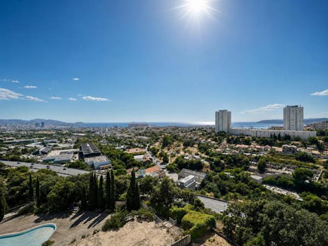 Vente Appartement 4 pièces 69 m2 Marseille 15ème