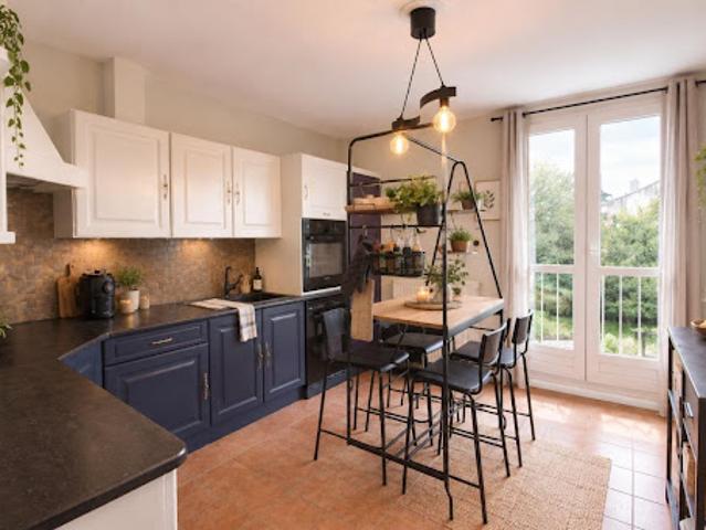 Vente Appartement 4 pièces 73.59 m2 Marseille 11ème