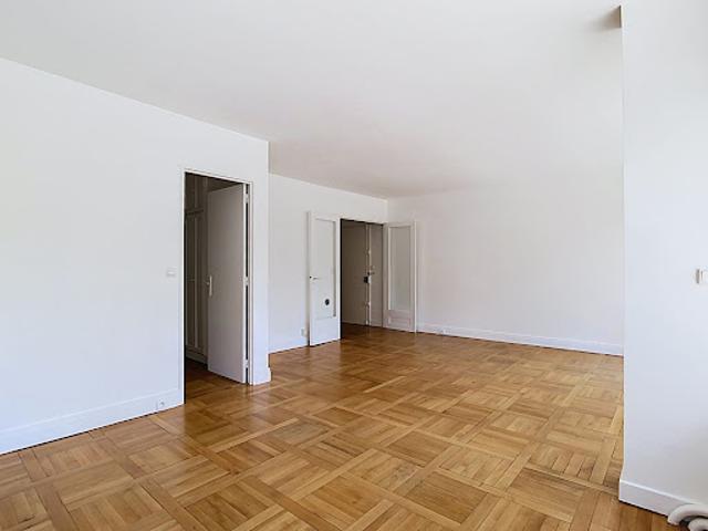 Vente Appartement 4 pièces 73.95 m2 Paris 15ème