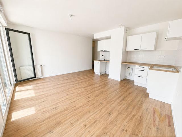 Vente Appartement 4 pièces 73.06 m2 Neuilly Plaisance