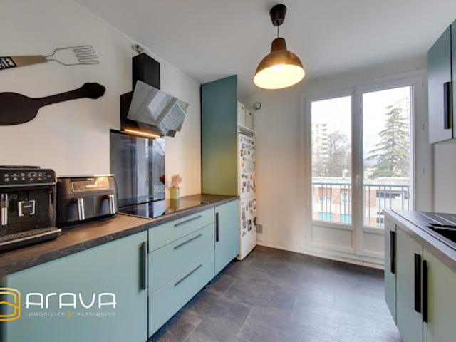 Vente Appartement 4 pièces 73.21 m2 Saint martin d'heres