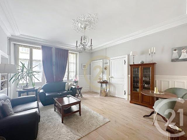 Vente Appartement 4 pièces 73.34 m2 Versailles