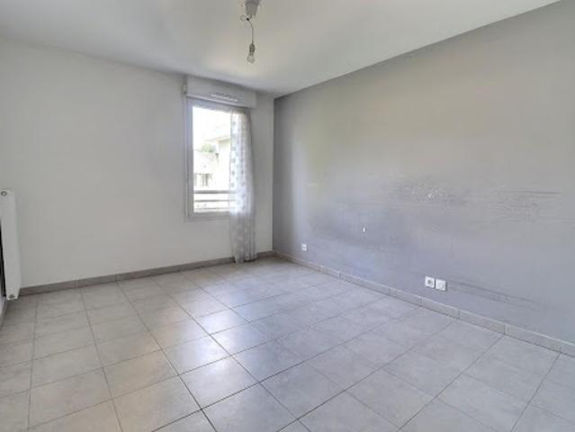 Vente Appartement 4 pièces 73.85 m2 Marseille 11ème