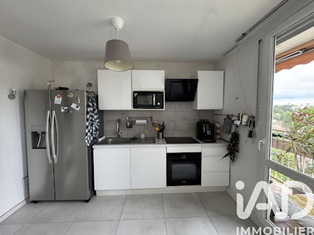 Vente Appartement 4 pièces 73 m2 Oullins