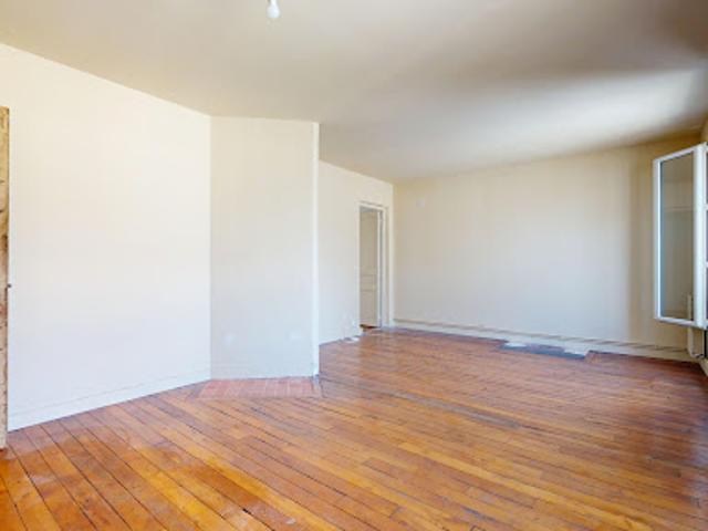 Vente Appartement 4 pièces 73 m2 Paris 18ème