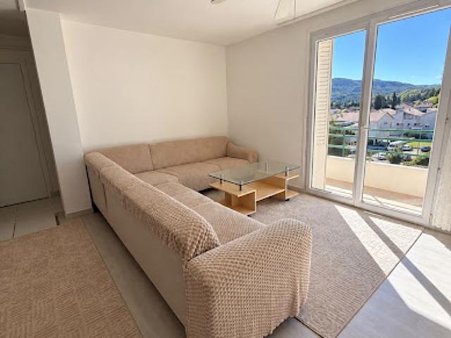 Vente Appartement 4 pièces 70.4 m2 Rives sur fure