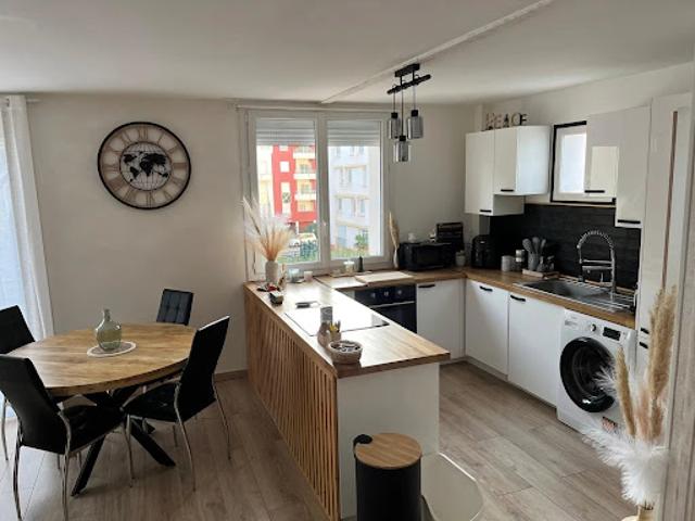 Vente Appartement 4 pièces 70.73 m2 Mandelieu la Napoule
